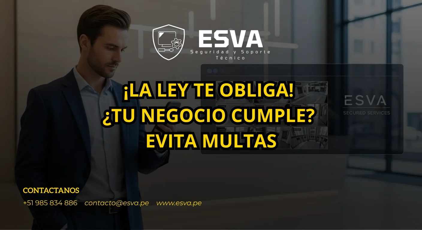 Empresario revisando cámaras de seguridad en su celular, protegido por los servicios de ESVA.