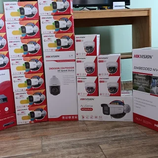 Cámaras de seguridad Hikvision y grabador NVR, equipamiento del proyecto de videovigilancia en Norandino